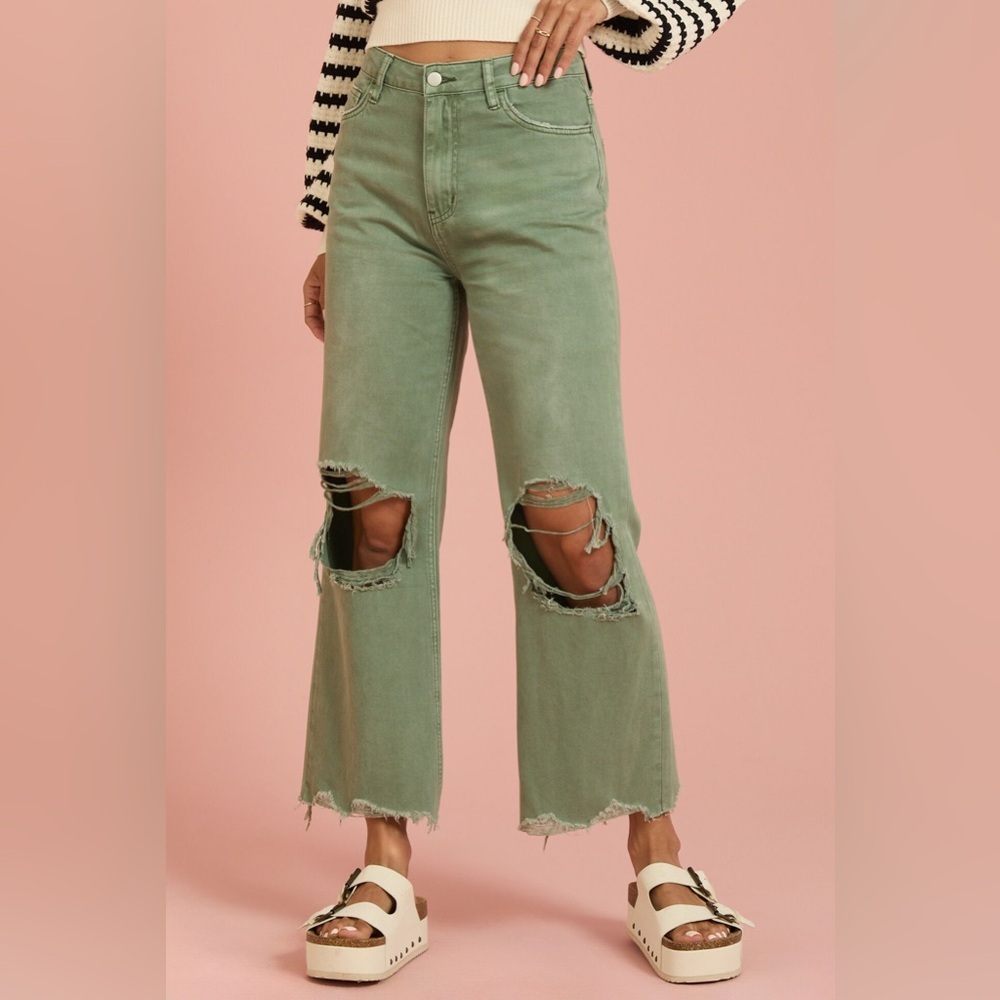 ❄️ Altar’d State Distressed Ripped Green Women Jeans Size 28 Straight Leg